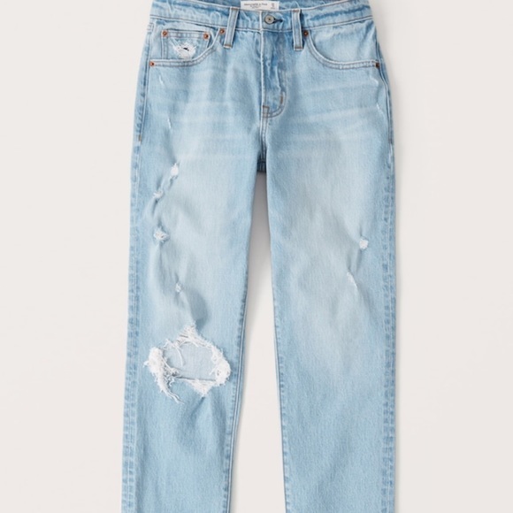 BOYFRIEND MIDRISE DISTRESSED - Picture 1 of 2